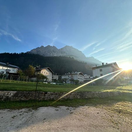Casa Vacanze Miramonti - Appartamento Con Balcone Con Vista Sulle Dolomiti Borca di Cadore Exterior foto