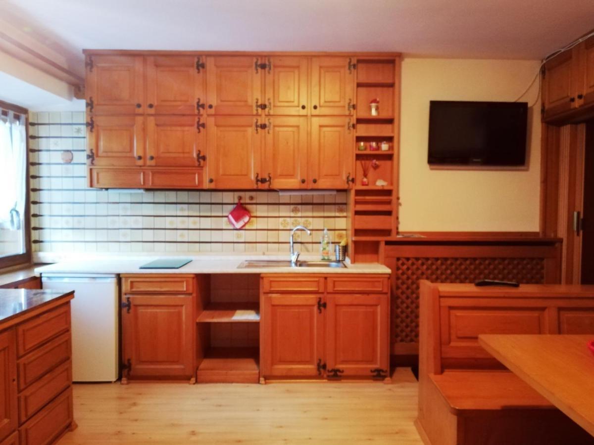 Casa Vacanze Miramonti - Appartamento Con Balcone Con Vista Sulle Dolomiti Borca di Cadore Exterior foto